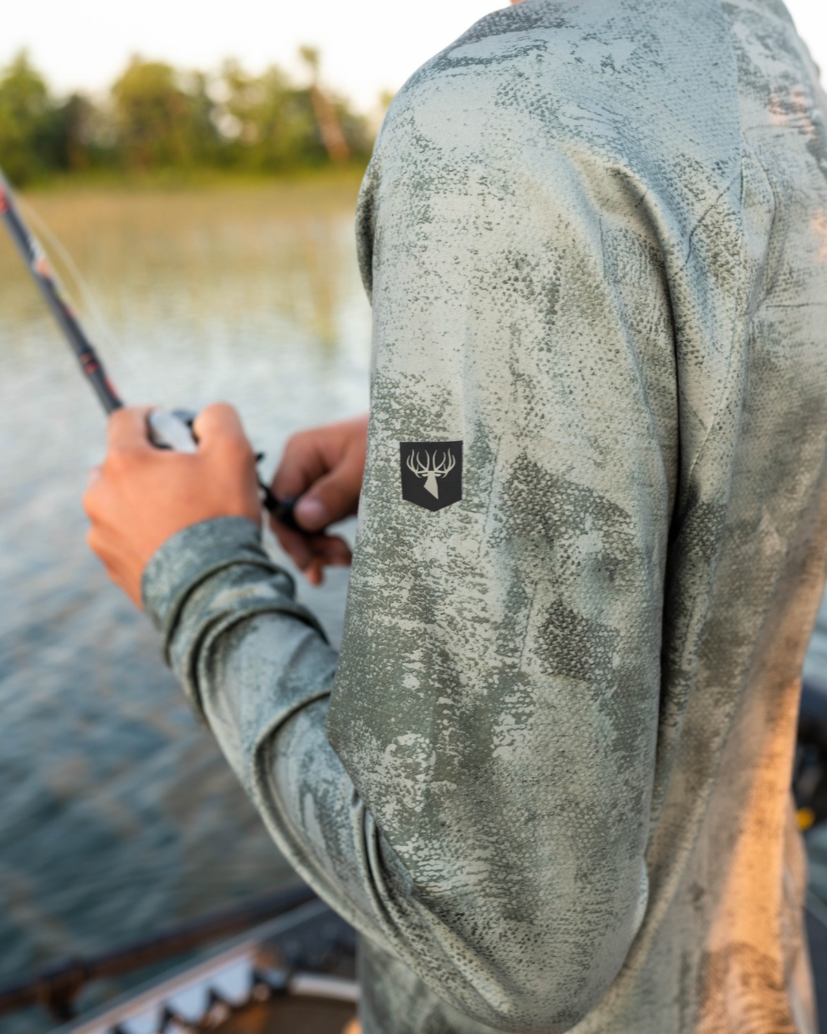 XKG Performance Long Sleeve Tee | Kings Camo